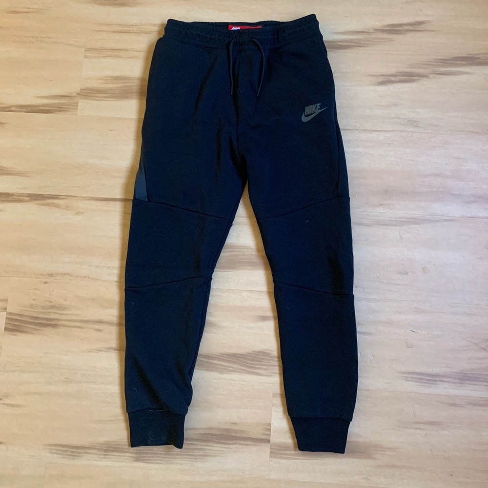 Nike sweats